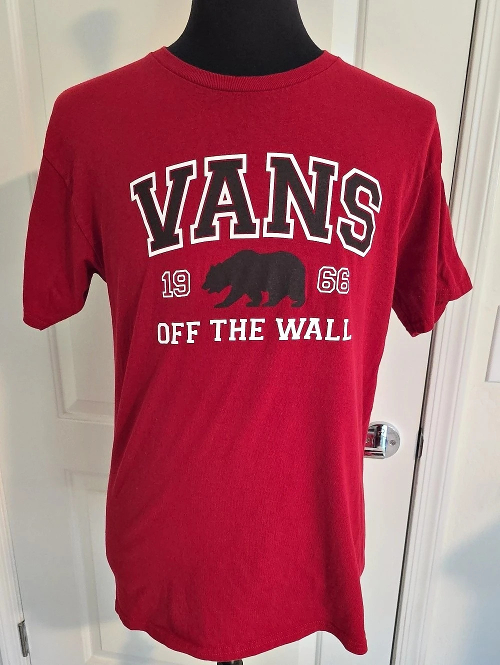 Vans California Bear Off The Wall T-Shirt Large Red & Black